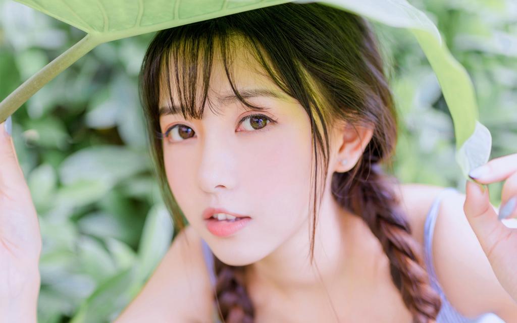 一個(gè)身無分文的屌絲，是如何跟1000名正妹發(fā)生關(guān)系的……